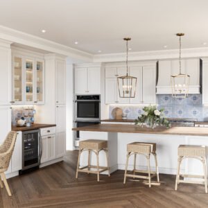 OW-BER33 Oxford White Base Cabinets